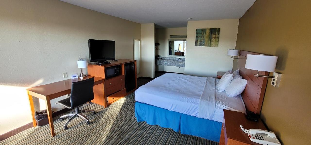Quality Inn Ashburn Exterior foto